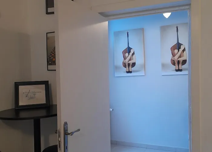 Casa Liveni * Bucarest