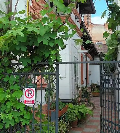 Casa Liveni * Bucarest