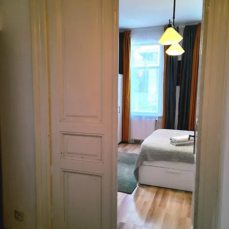 Casa Liveni Appartement