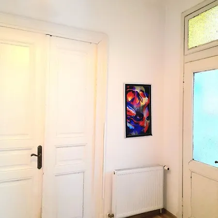 Casa Liveni * Bucarest