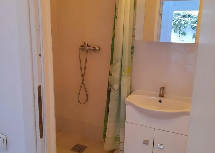 Casa Liveni アパート